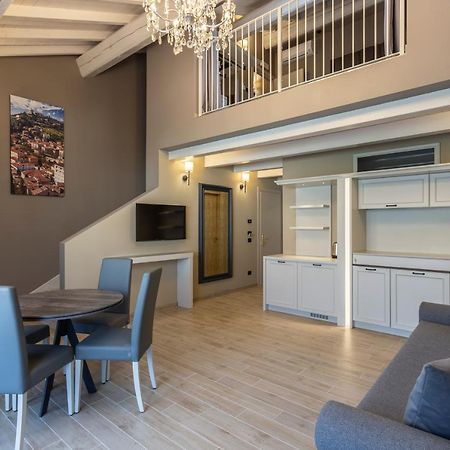 Luxury Apartments San Zeno Колоньйола-ай-Коллі Екстер'єр фото